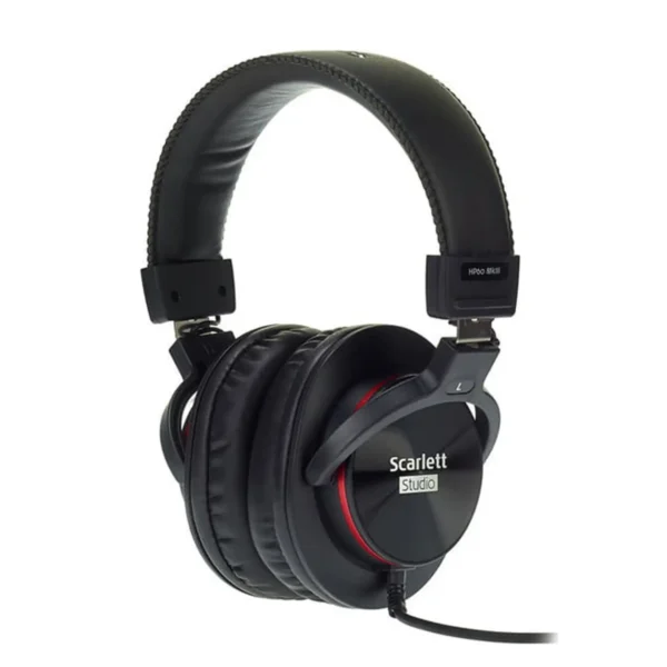 پکیج استودیویی فوکوسرایت مدل Scarlett Solo Studio 3rd Gen