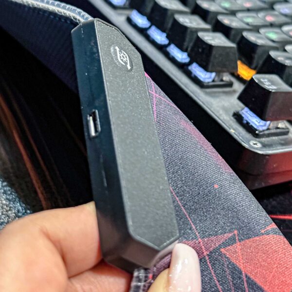 ماوس پد گیمینگ RGB مدل AORUS ابعاد 40*90 سانتی متر