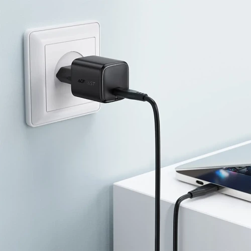 شارژر دیواری ایس فست مدل A119 PD45W توان 45 وات - Image 4