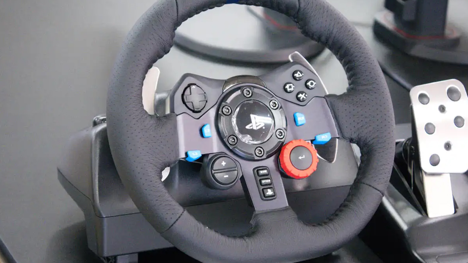 قیمت و خرید فرمان بازی لاجیتک مدل G29 Driving Force